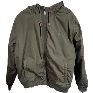 Element Wolfeboro Collection: Men's Green Jacket with Straps